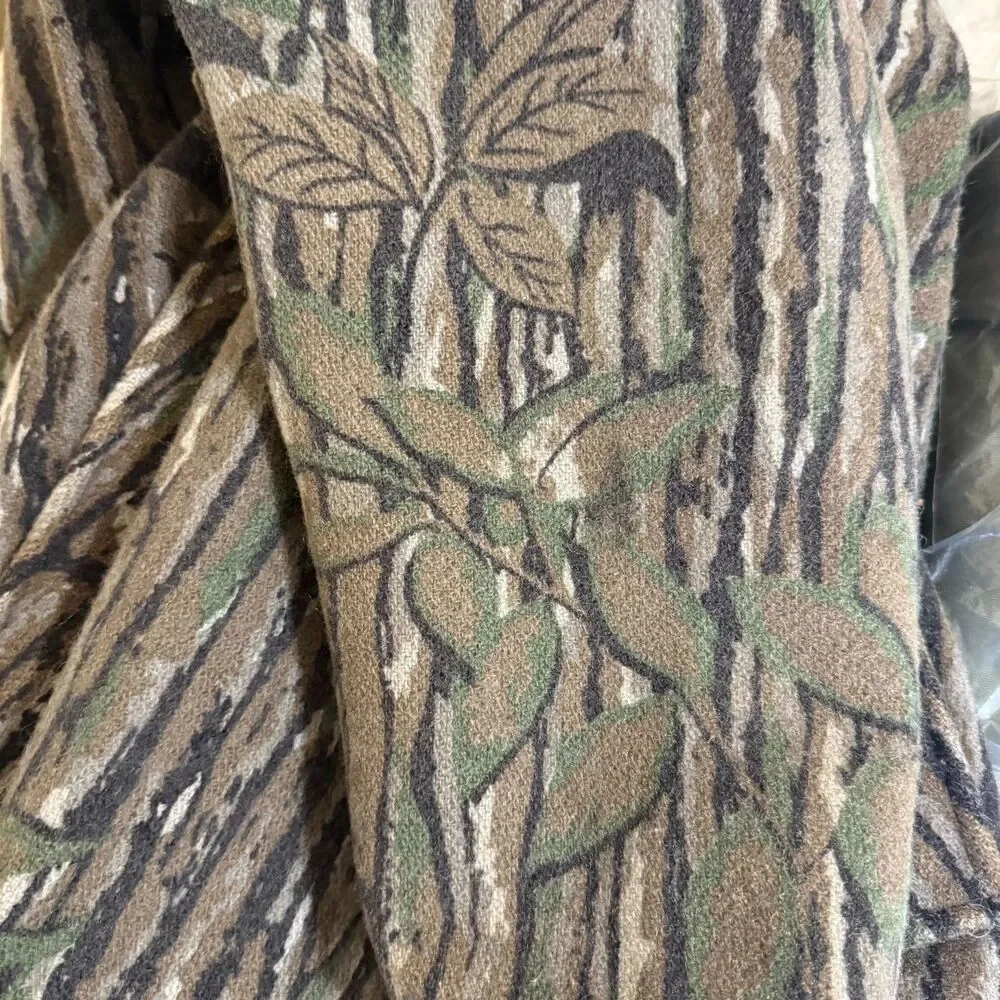 Vintage Cabela's GORE-TEX Realtree Trebark Camo Hunting Field Jacket Sz M READ